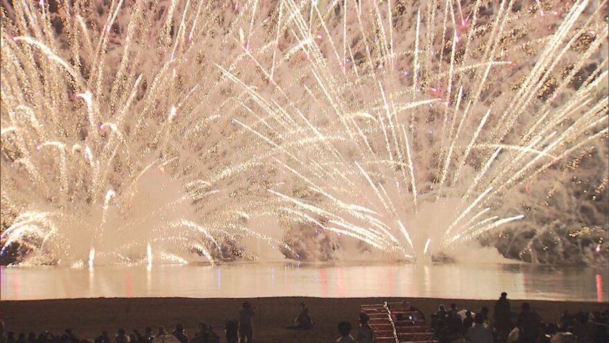 ぎおん柏崎まつり　海の大花火大会